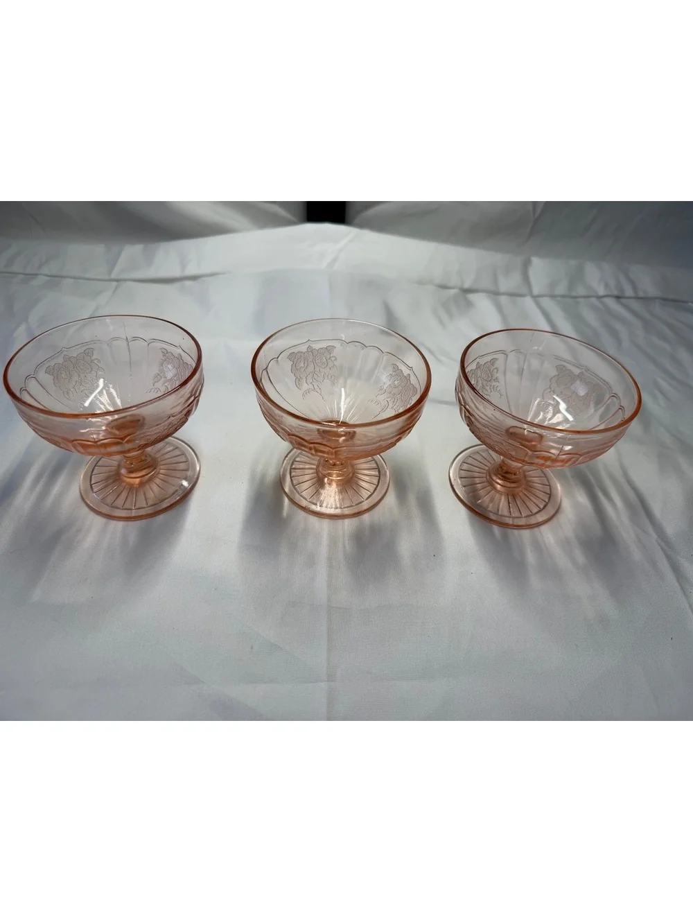 Set of 3 Pink Depression Glass Poinsettia Floral Sherbet Dessert Cups Footed 4¾”